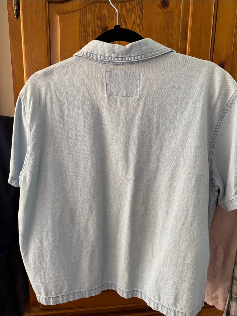 Lola River Light Wash Denim Short-Sleeve Button-Down Shirt - Picture 6 of 6